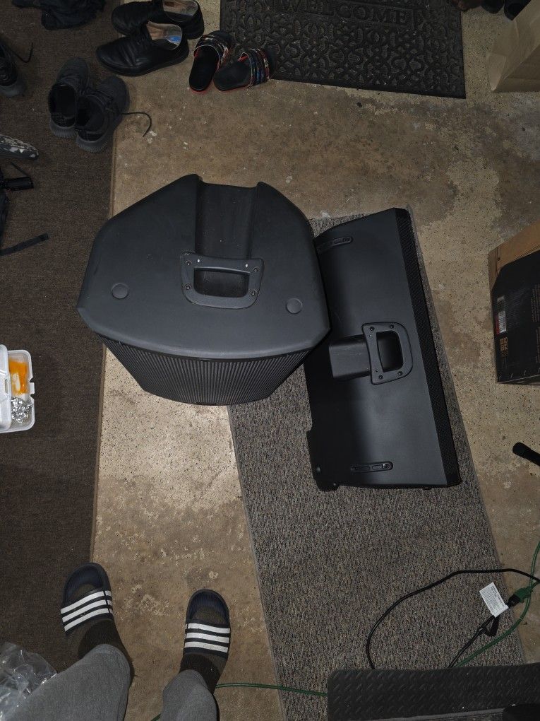 Turbosound IQ15 PA Speakers  (Pair) 2×1  [PICK-UP ONLY]