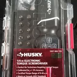 "NEW" Husky 1/4" Electronic Torque Screwdriver (8-40in lbs) Includes 20 Bits  &  16pc Pivoting Screwdriver Set