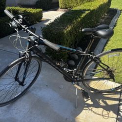 Specialized Sirrus Bike