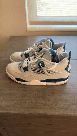 Air Jordan 4 military blue