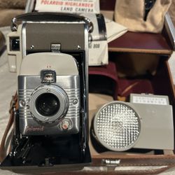Polaroid Highlander Land Camera Model 80A
