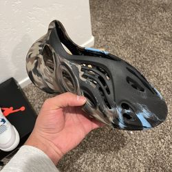 Adidas Foam Runner  Mx Cinder 