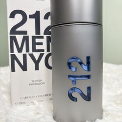 Carolina Herrera 212 Men NYC Perfume 