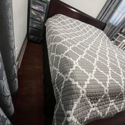 Queen Size Bed