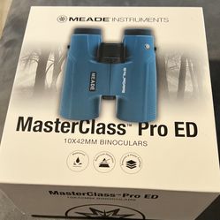 MasterClass Pro ED 10X42MM Binoculars 