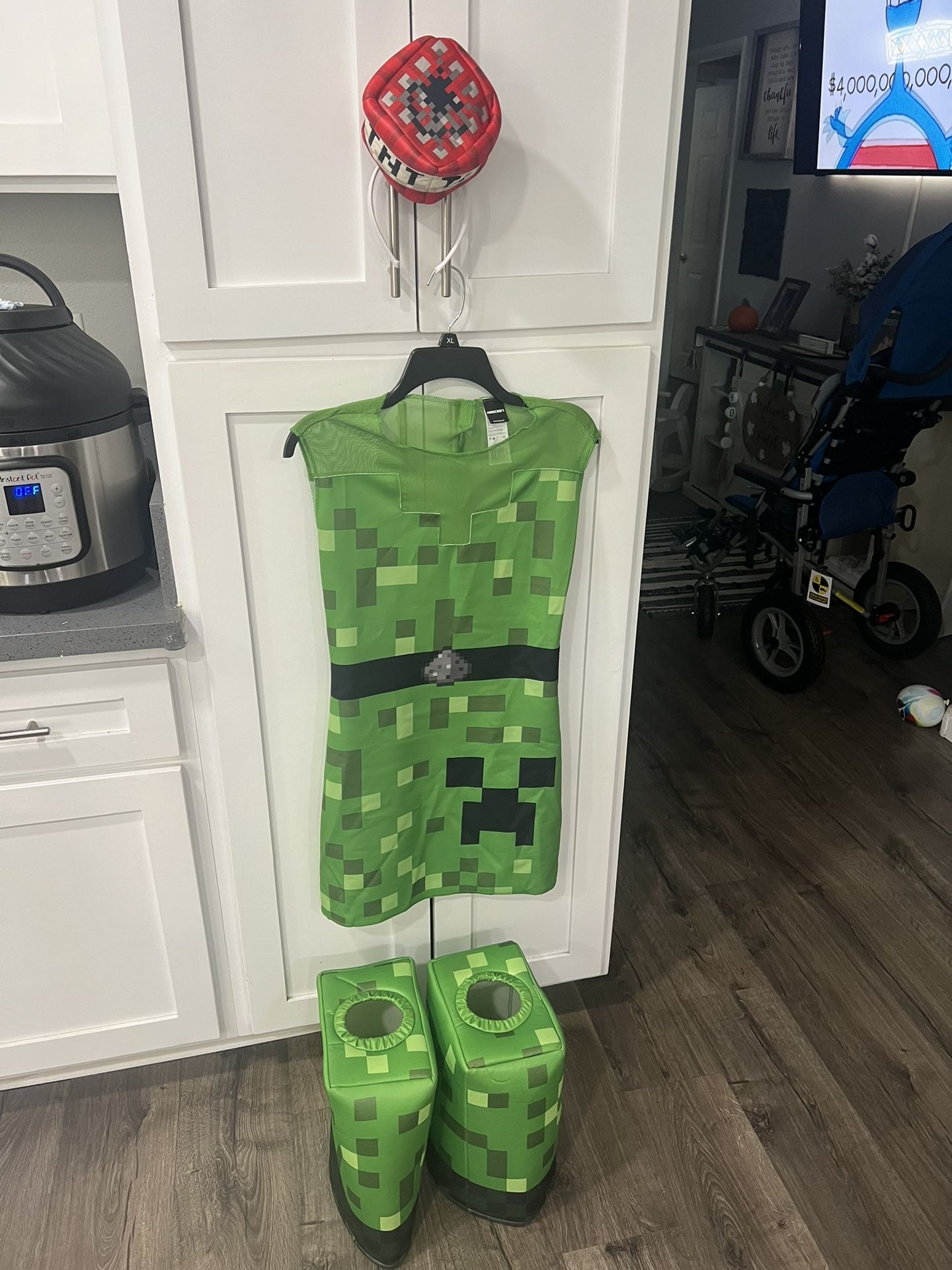 Womens Creeper Minecraft Costume