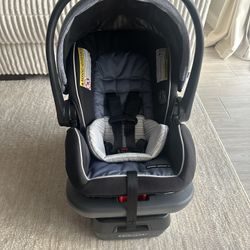 Graco snugride snuglock 35 infant car seat 