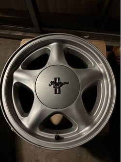 Wheels ford mustang