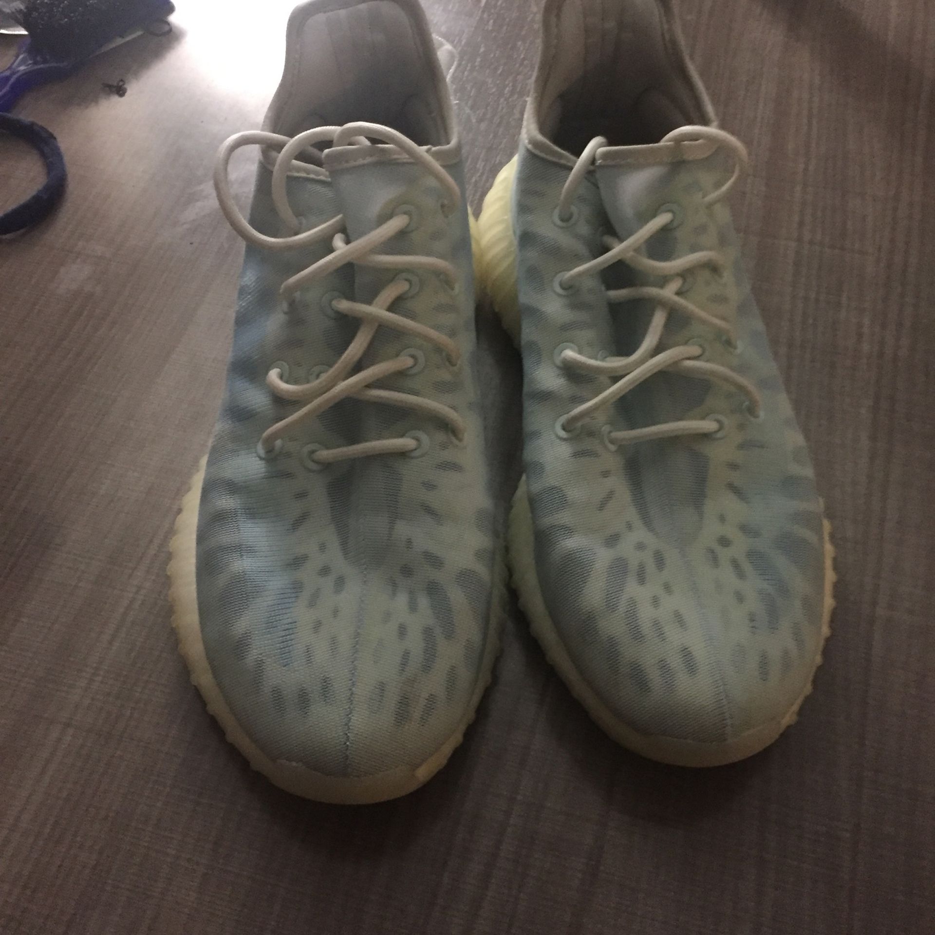 Yeezes Size 11