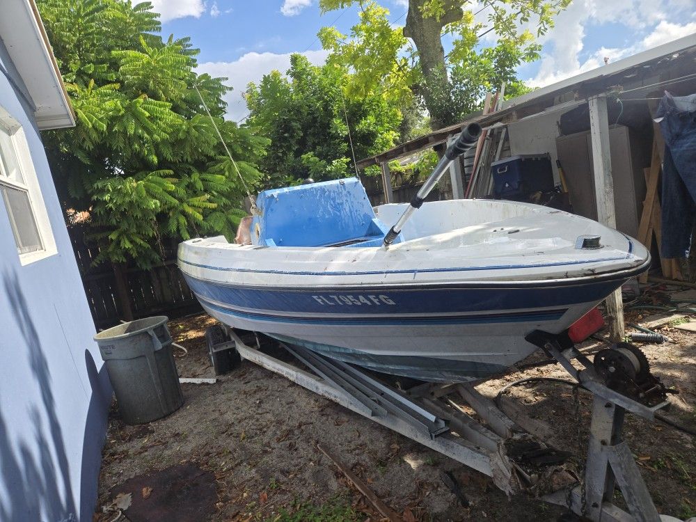 1988 Bayliner With Trailer