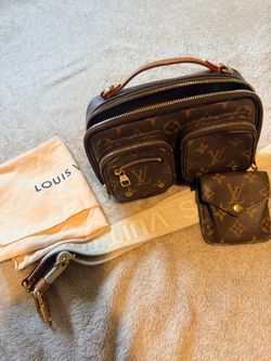 Louis Vuitton Utility Cross Body bag