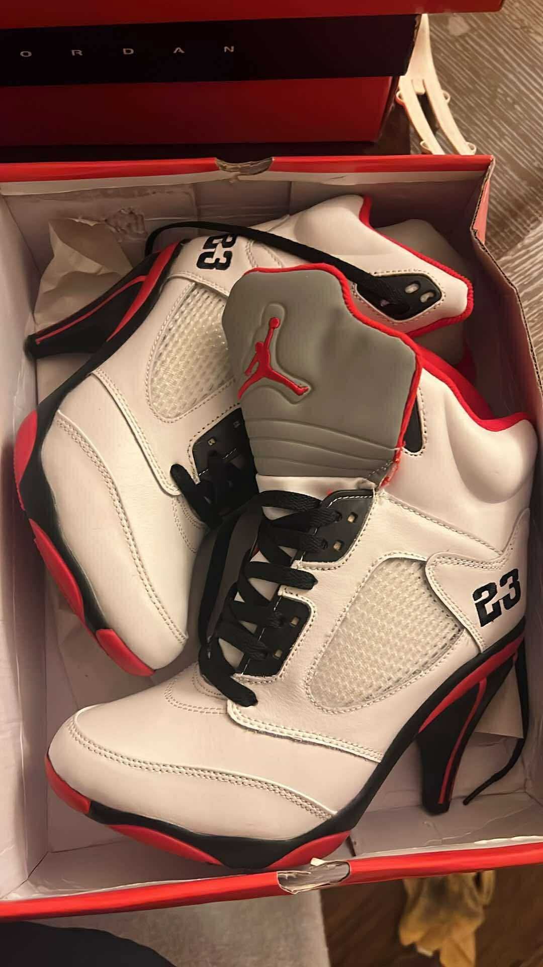 Jordan Heels