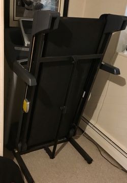 Golds Gym Interactive 890 Treadmill for Sale in Bensalem PA OfferUp