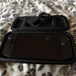 Legion Go 8.8" WQXGA Gaming Handheld 