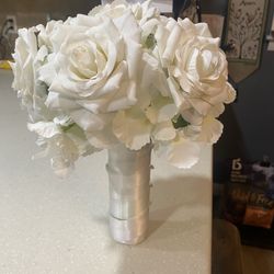 wedding white bouquet 