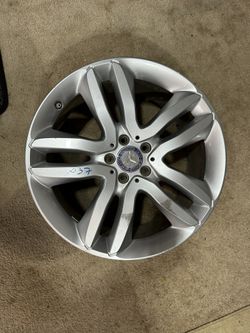 Mercedes Rim