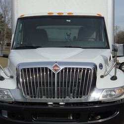 26ft Box Truck international MV