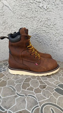 WORK BOOTS RED WING STEEL TOE WATERPROOF SIZE 7.5 WIDE MENS