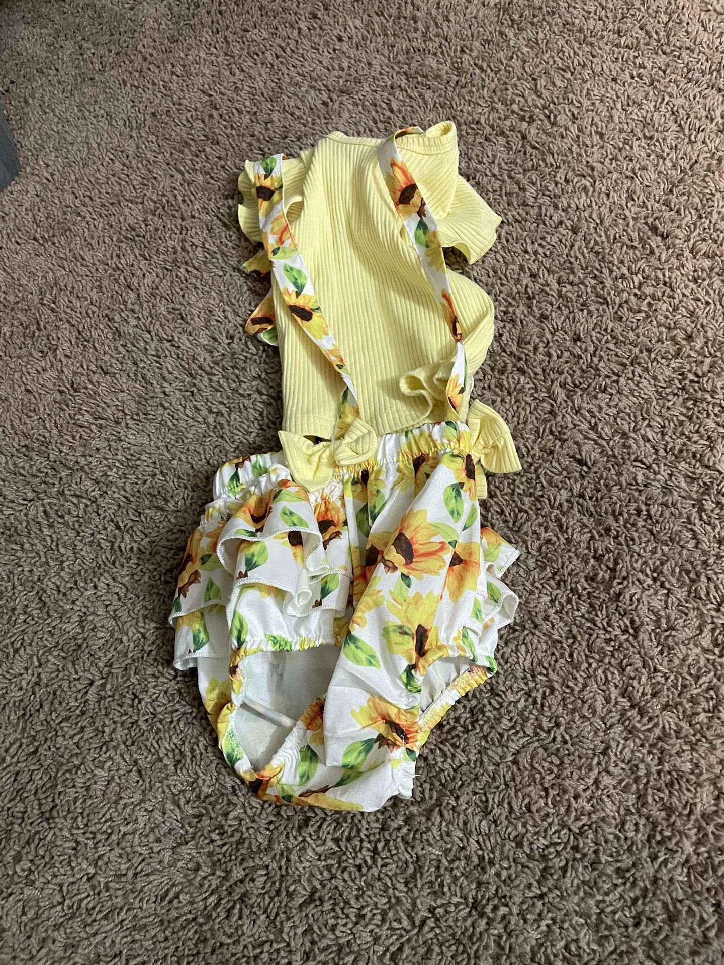 Baby Stuff Make Reasonable Offers Not Free