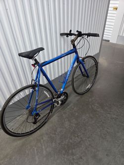 Trek 7.3 FX Blue Hybrid Bike
