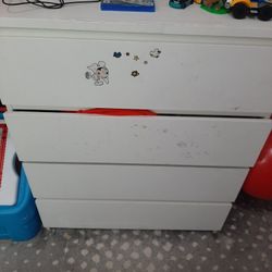 Ikea Malm Dresser