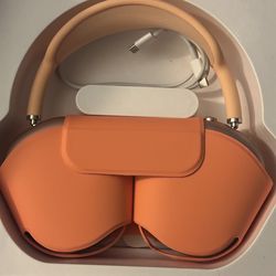AirPods Max Orange