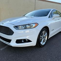 2016 FORD FUSION HYBRID SE, COLD AC, GREAT ON GAS, RUNS GREAT, FINANCE AVAILABLE 🚘