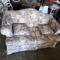 Vintage 90s Loveseat $25