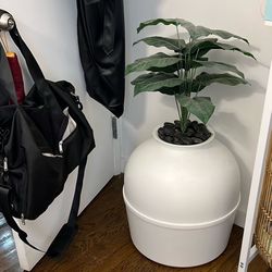 Discreet Cat Litter Box 