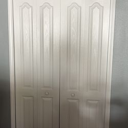 Pantry Doors W/framing 