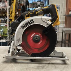 Dewalt 20V Circular Saw (Tool Only)