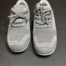 ORTHOFEET 716 PALMA WOMEN’S 7.5 X- WIDE GRAY STRETCH LACE UP