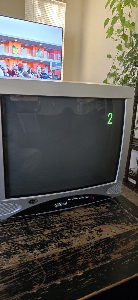Dynex 20inch CRT TV