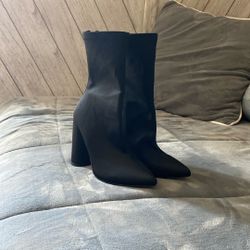 SHEIN Black Booties Size 37 (US Size 6)