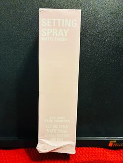Kylie Cosmetics Matte Finish Setting Spray