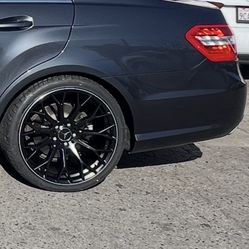 Mercedes New 20” New Amg Styie Rims New Tires Set