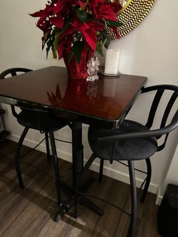 Bar Table And Swivel Chairs For Sale