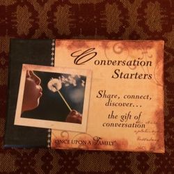 Conversation starters dinner table box