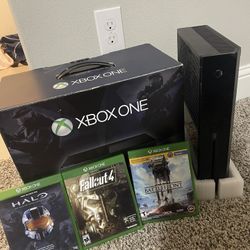 Xbox One With Games And Controller 