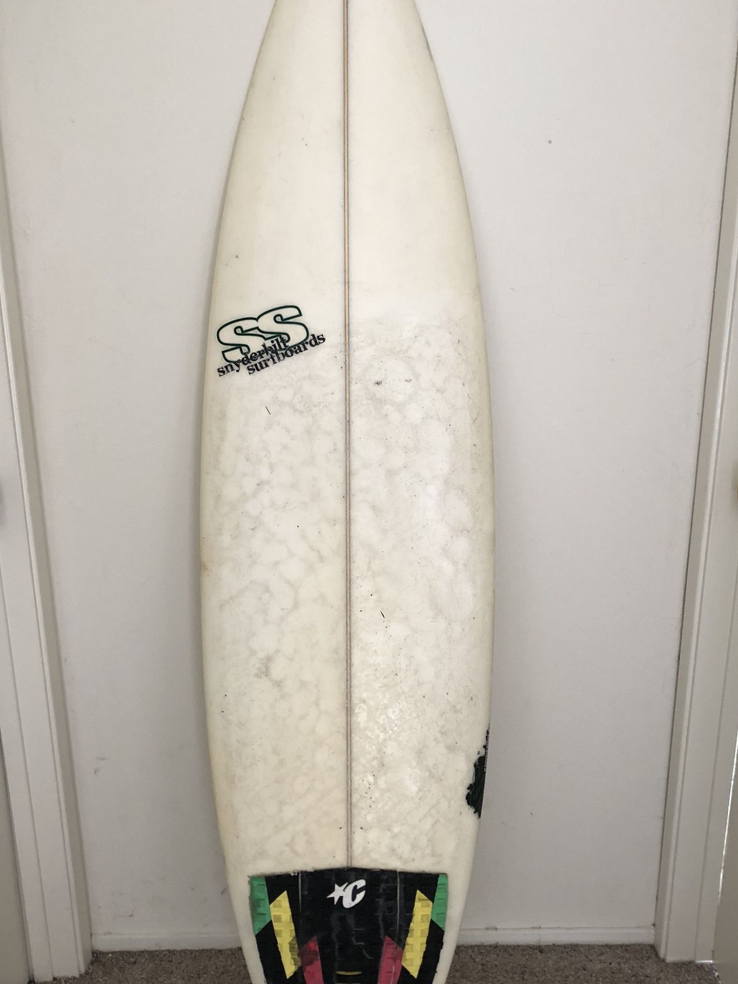 5’11” Surfboard