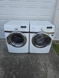 Samsung Washer And Dryer Set (Electric) 
