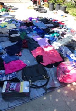 Ropa juguetes