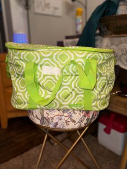 NWT Buckhead Bettie’s Cooler Tote