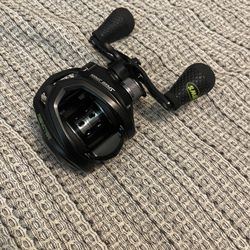 Baitcaster Fishing 