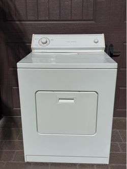 NICE WHIRLPOOL DRYER