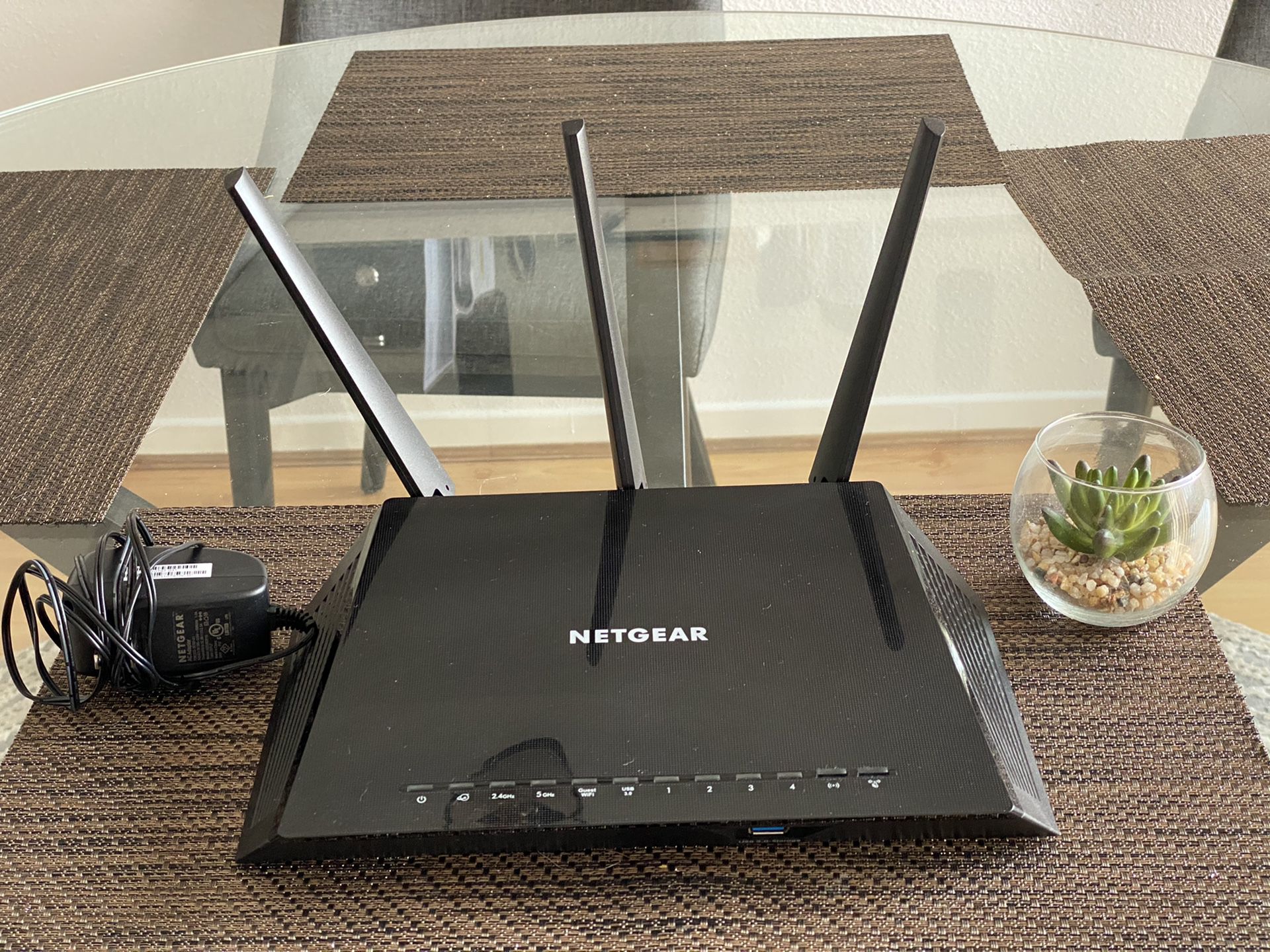 Netgear Nighthawk WiFi Router AC1750