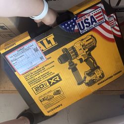 Dewalt Drill Kit 