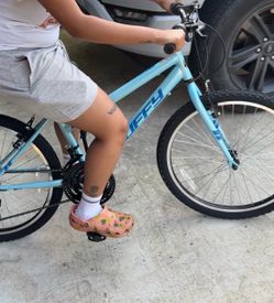Huffy Mountain Bike Light Blue