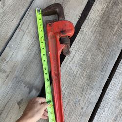 Pittsburgh brand pipe wrench