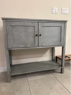 Gray Wood Console Table with Storage Cabinet – Excellent Condition